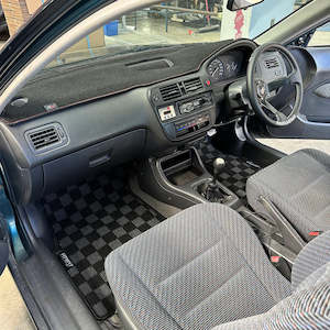 Vehicle Parts & Accessories: Dash Mat Honda Civic EG (RHD)