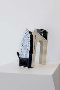 Travel Light / Warnings for Travellers