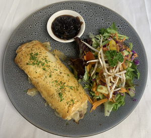 Cabinet Foods: Filo Rolls