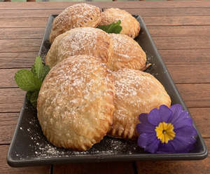 Cakes Muffins And Tarts: Ecceles Cake