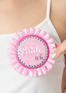 Badges: Bride to Be Pink Badge
