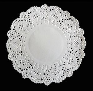 Doilies 14cm 24pack