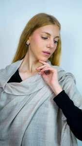 Products: Shawl-9