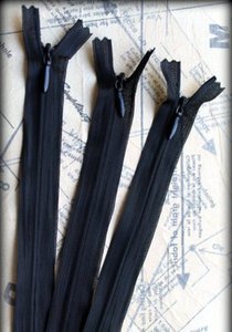 Products: Black 25 Invisible