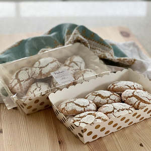 Ricciarelli gift box of 12