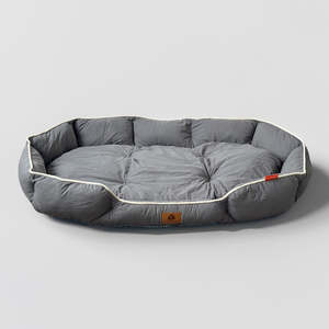 Home Essentials 1: Oval Pet Bed