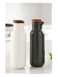 Clearance Items: Essentials Oil & Vinegar Set (SP)