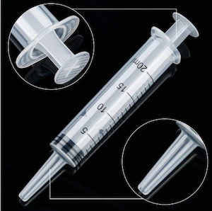 First Aid: Transparent Syringe, 20ml