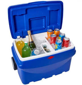 Chilly Bins: Willow Explorer Wheelie Cooler Chilly Bin 50Lit