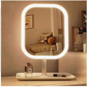Cosmetic Pharmaceutical Containers: Make Up Mirror W LED Light USB