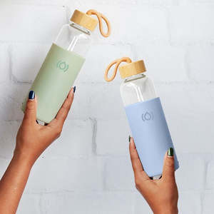 Kitchen: Versa Glass Refresher Bottle 500ml