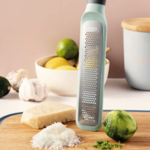 Kitchen: BergHoff Zester and Rasp Grater