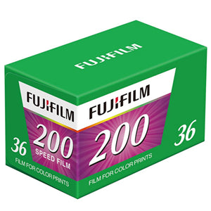 Media: Fujifilm 200 135-36 Film Box