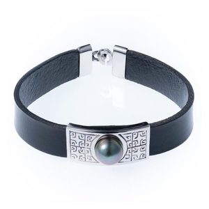 Maze Pendant