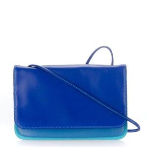 513 Multi-Compartment Travel Organiser