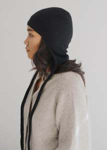 Baserange: Baserange Tier Hooded Wrap (Black)