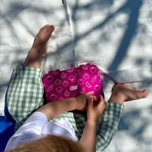 Frontpage: Kids Bento Box -Māwhero (Pink)