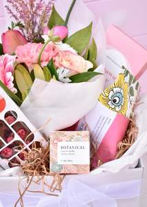 Gift Boxes: Gift Box ~ Peony