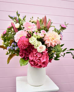 Signature Selection - Luxe Vase