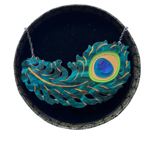 Preloved: THE ROYAL EYE NECKLACE