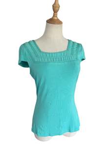 Sz 10: REVIEW MINT TOP | 10