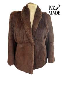 Fake Real Fur Stoles: NZ FUR COMPANY FOX JACKET | 16/18