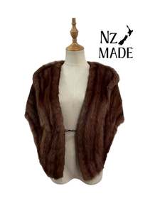 Fake Real Fur Stoles: IAN GRANT  BROWN FUR STOLE