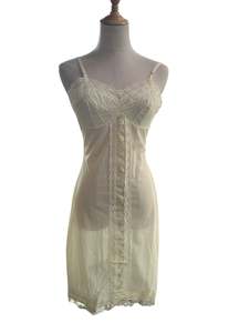 Sz 11: CANTERBURY LEMON NYLON NIGHTIE & PANTIES | 10