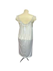 Vintage Nightwear: WHITE SATIN NIGHTIE SZ 16