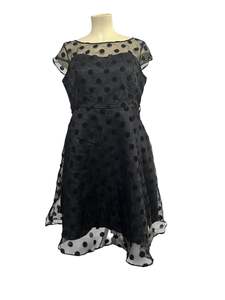 Sz 22: LINDY BOP POLKADOT ORGANZA DRESS | 22