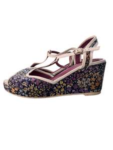 Rewind Shoes: MINX PURPLE FLORAL WEDGES | 8