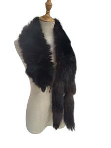 DARK FOX HEAD FUR STOLE