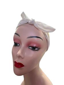 Hair: WHITE BOW HAIR BAND