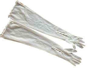 Products: SHEER FRENCH GLOVES