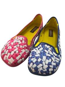 Rewind Shoes: HOT CHOCOLATE PILLS FLATS  | 36