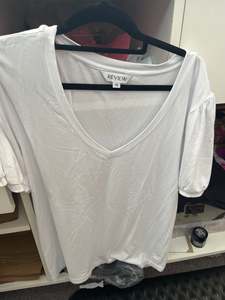 REVIEW WHITE TOP | 18