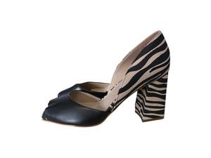 Rewind Shoes: ZEBRA PEEP TOE BLOCK HEELS | 41