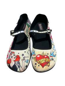HOT CHOCOLATE TATTOO SHOES | 41