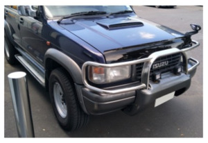 Bonnet Protector BUG GUARD WIND DEFLECTOR  FOR ISUZU BIGHORN 1992 - 1997