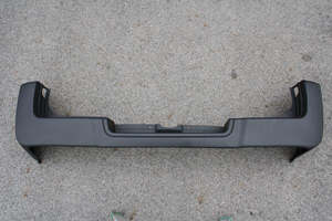 Hiace Van Parts Caranvane25: REAR BUMPER "Brand New" for NISSAN E25 CARAVAN