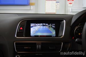 Installation: AUDI / VW  Fully integrated camera with installation