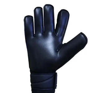 Goalkeepers Gear: Gioca Finger Save GoalKeeper Gloves
