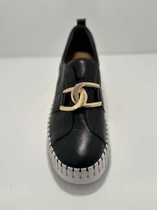 Sneaker: Bage Leather Sneaker D & J