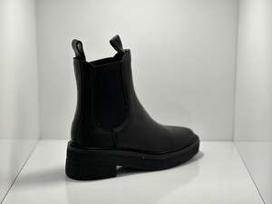 Ankle Boots: Carson Leather Pull on Boot A & E