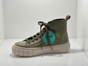 All: Victoria 1270106 Boot