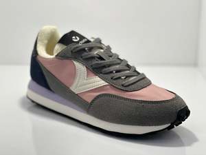 All: Victoria Sneaker Pink VC1138109