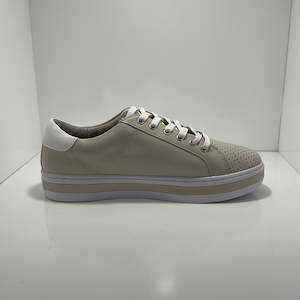 Sneaker: Pixie Leather lace Up Sneaker Stone/White A & E