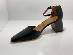 Beau Coops Cooper Court