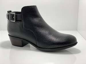 Lesana: Katrina Boot - Buckle
