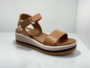 Los Cabos: Zita Chunky Sandal with Velcro Strap Los Cabos